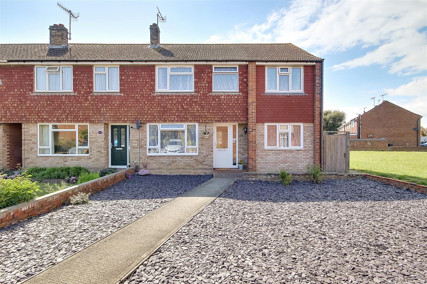House - End Terrace | Southdownview Close, Broadwater, Worthing, West Sussex, BN14 8NY | For Sale